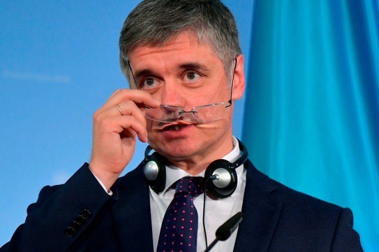 Ukrainian ambassador backtracks, says Kyiv won’t drop NATO bid