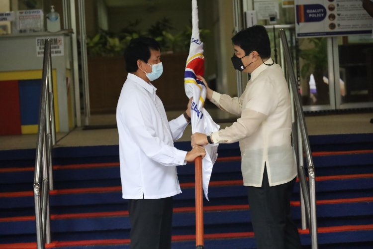 New DSWD chief Tulfo vows to extend contracts of employees under COS